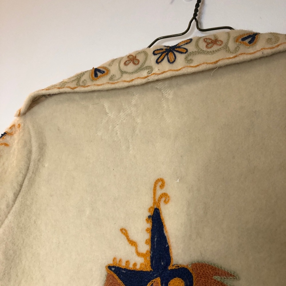 1970s Vintage Hand Embroidered Dragon Jacket - Picture 4 of 5